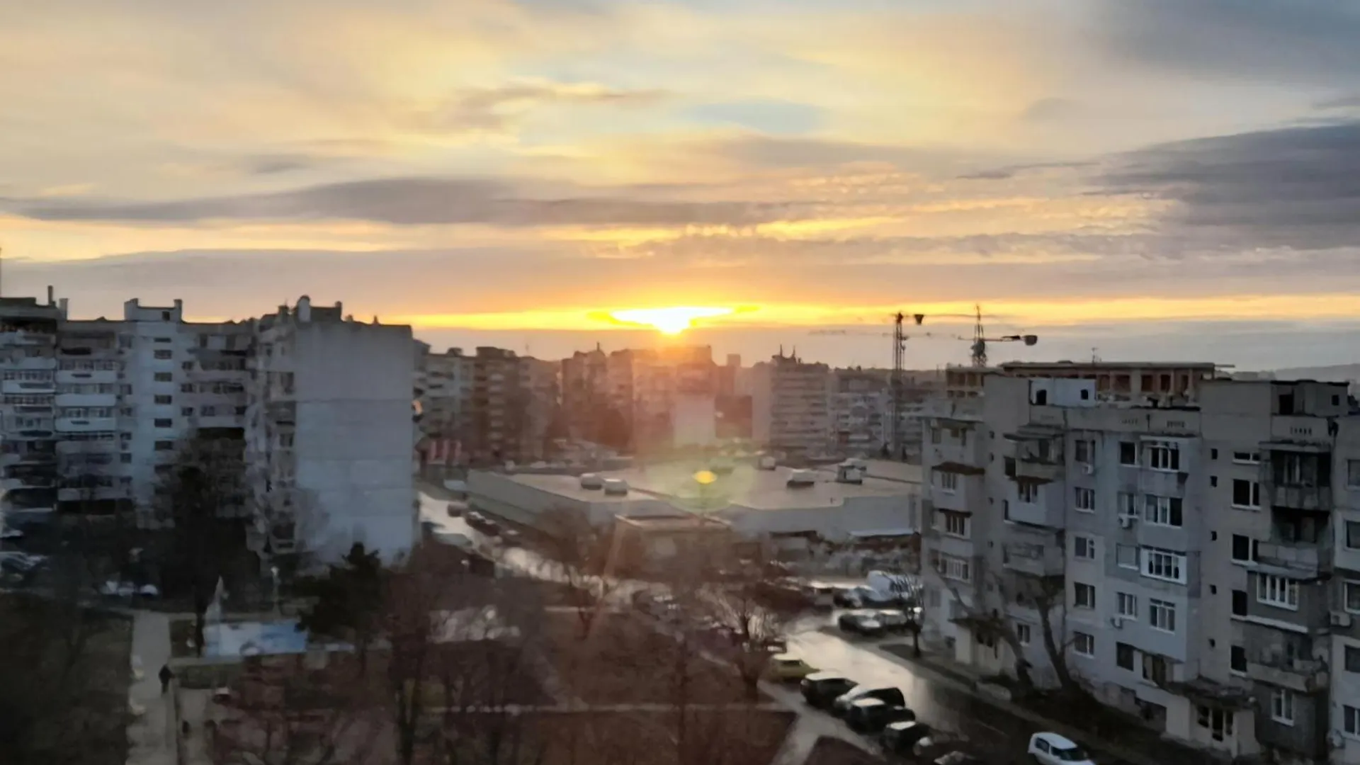 Cozy Apartment With Balcony On The Black Sea- Part Of The Family 'Vicki Apart 瓦爾納